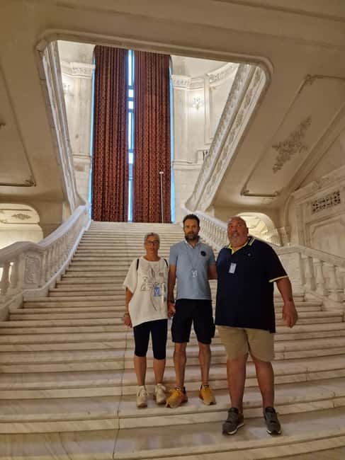 Bucharest: tour in the Parliament in Italian+exterior visit with guide - Who should book this Parliament tour, and who should skip it