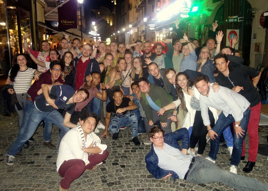 Bucharest: Weekend Pub Crawl - Stop-by-stop: how the venues shift the mood