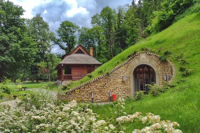 Bucovina Painted Monasteries & Transylvania Tour: 4-Day Private - Price and Logistics: What $1,356.43 Really Buys