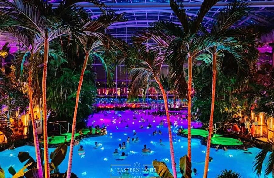 Bucuresti: Bucuresti Therme Transfer and Full-Day Access - Who should book this Therme transfer and full-day access