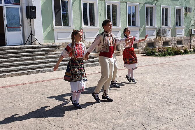 Bulgaria Day Trip - Private Tour from Bucharest - Veliko Tarnavo & Arbanasi - Key Stops That Make This Day Trip Feel Complete