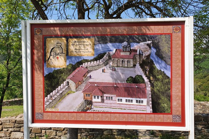 Bulgaria Day Trip - Private Tour from Bucharest - Veliko Tarnavo & Arbanasi - Food, Drinks, and Tickets: How to Budget Without Stress