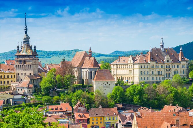 Castle Tour of Transylvania - Brasov stop: the Black Church’s Gothic space and the surprising carpet collection