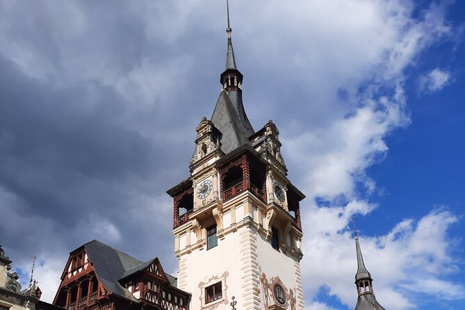 Castle Tour of Transylvania - Viscri village and the UNESCO fortified church