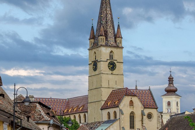 City Tour Sibiu in English - Meeting at Piata Albert Huet and Timing Your Walk
