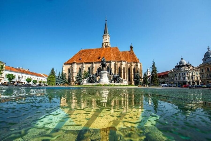 Cluj : Must-See Attractions Walking Tour - Piața Avram Iancu and the feel of early modern Cluj