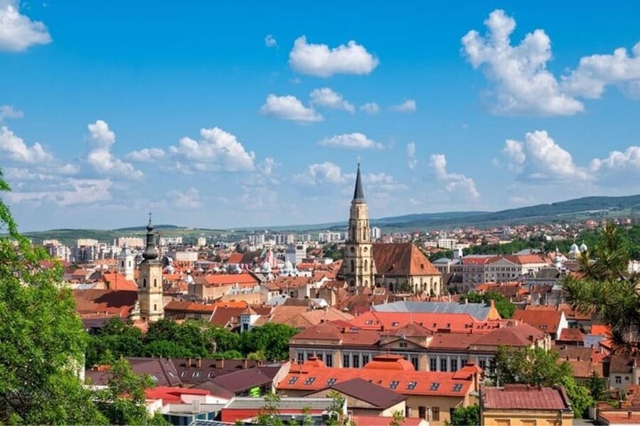 Cluj : Must-See Attractions Walking Tour - St. Michael’s Church, where King Matthias Corvinus shows up on the facade