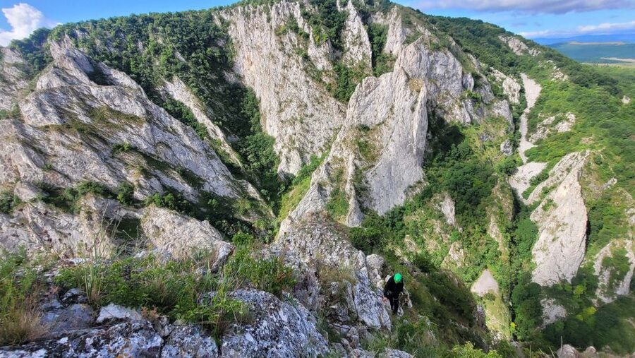 Cluj Napoca: Climbing or Hiking Experience in Turda Canion - Turda Gorges via ferrata in plain terms