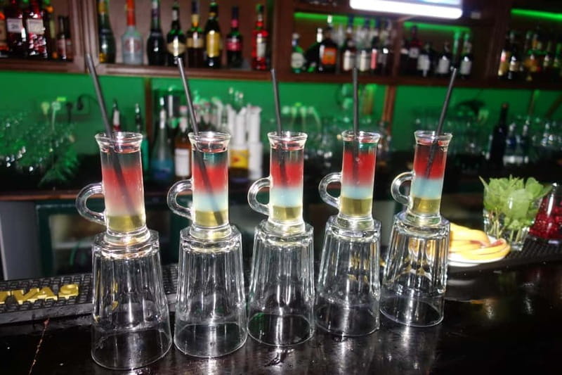 Cluj-Napoca: Weekend Pub Crawl - Meet locals faster with a real party guide (and caring energy)