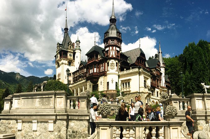 Count Dracula & Peles Castle in One Day from Bucharest - Who this day trip fits best