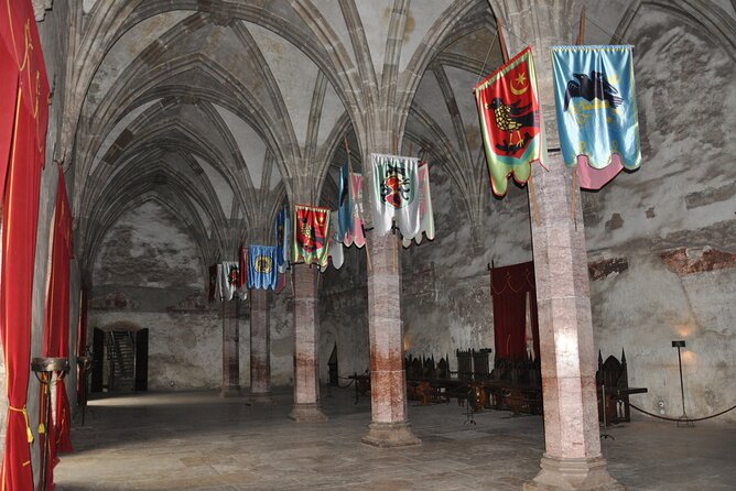 Discover Medieval Transylvania Small Group Tour - 7 days - Skip-the-line Bran Castle, and why it changes the whole day