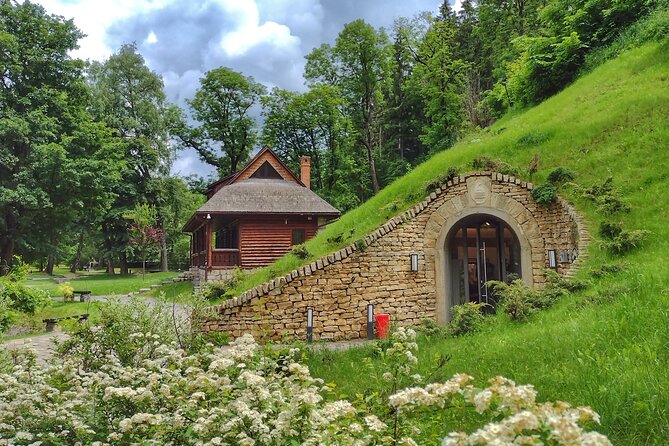 Discover Transylvania: Dracula, Peles Castle, Brasov Private Tour - Brasov Historical Center: A Medieval Walk That Ends the Day Right