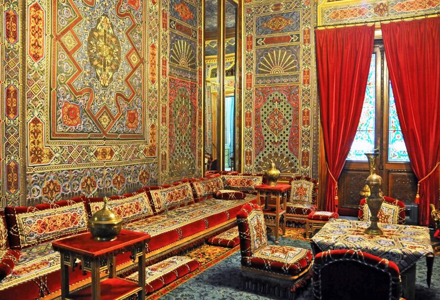 Discover Transylvania: Peles, Bran, Sighisoara in 2 days - Peles Castle in Sinaia, a Royal Stop Worth Dressing Up For