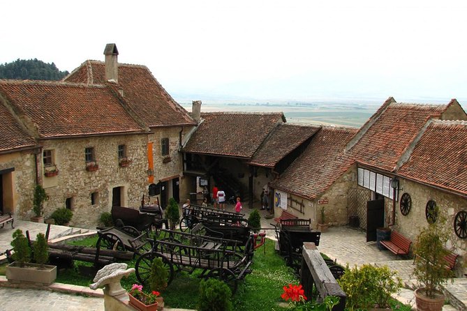 Dracula Castle, Peles Castle and Rasnov Fortress from Brasov - Rasnov Fortress: free admission feel with panoramic payoff