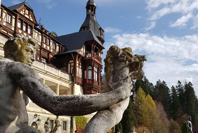 Dracula's Castle, Follow the legend in Transylvania, private tour from Bucharest - Door-to-Door Private Transport, A/C, and Wi-Fi Details