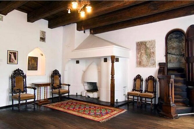 Dracula's Castle - Private Tour with Peleș Castle and Brașov city - Bran Castle, Dracula’s Name, and the Fortress Layout You Can Actually See