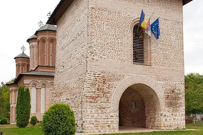 Dracula's Tomb and Mogosoaia Palace, Private Tour from Bucharest - Price and Value: Is $94.93 Actually Fair?