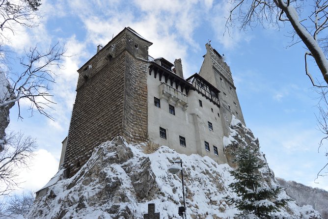 Exclusive Tour: Bran Castle, Brasov and Rasnov fortress from Sibiu - Rasnov Citadel: panoramic views with a renovation reality check