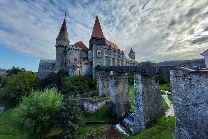 Exclusive Tour: Corvin Castle, Alba Iulia and traditional villages from Sibiu - Key points before you go