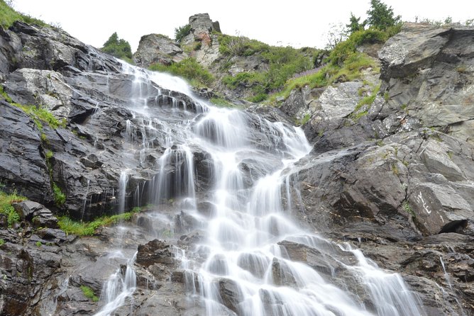 Exclusive Tour on Transfagarasan, Balea Lake, Balea and Capra Waterfalls - Price and value: why about $84.29 can make sense