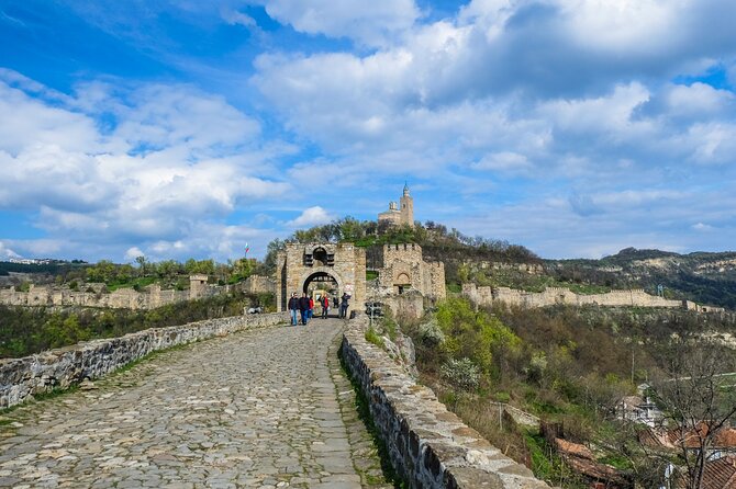 Explore Northern Bulgaria Day Trip from Bucharest - Arbanasi UNESCO: Konstantzalieva House plus the half underground Church of the Nativity