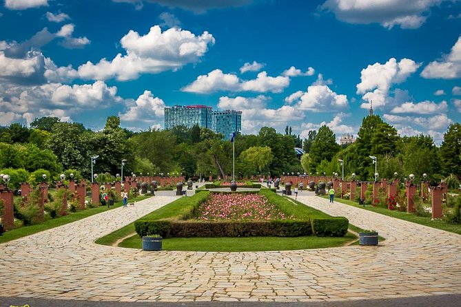 Extended Walking Tour of Bucharest - A Bucharest Walking Tour That Gets You Oriented Quickly