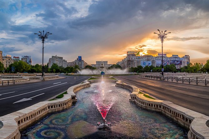 Extended Walking Tour of Bucharest - Herăstrău Park and the Dimitrie Gusti Village Museum Connection