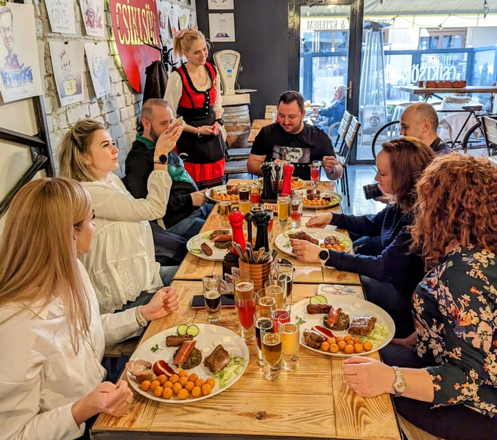 Food, Wine And Sightseeing Tour in Oradea, Romania - The long walk ends at Oradea Fortress: your final photo moment