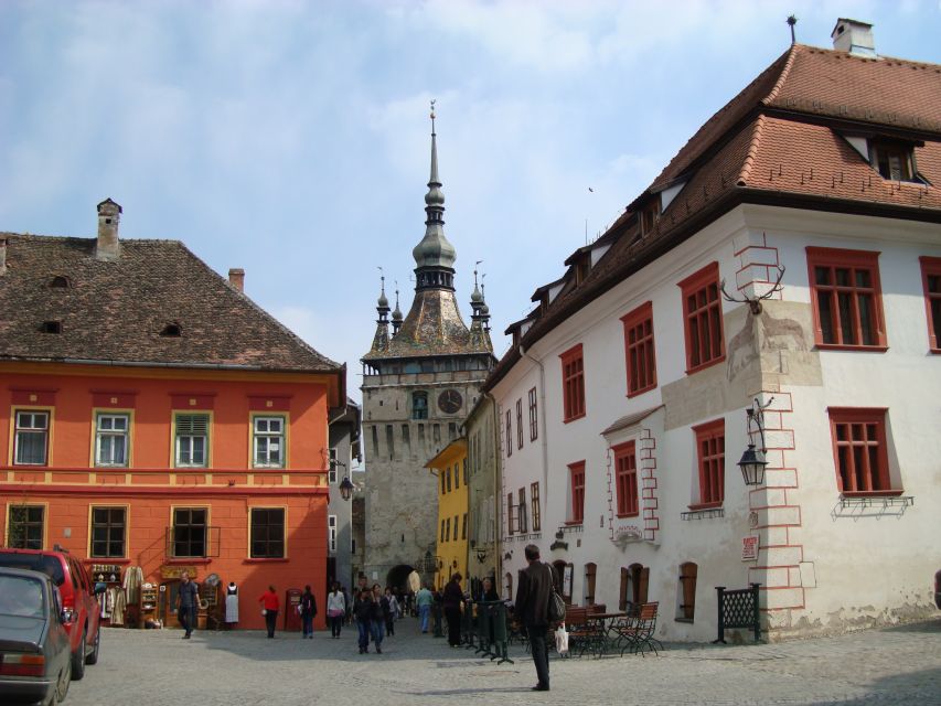 From Brasov: Guided Sighisoara and Sibiu Private Day Trip - Meeting up and getting there without stress