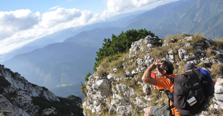 From Brasov: Piatra Craiului National Park Private Day Tour - Piatra Craiului National Park: how the hiking day is actually paced