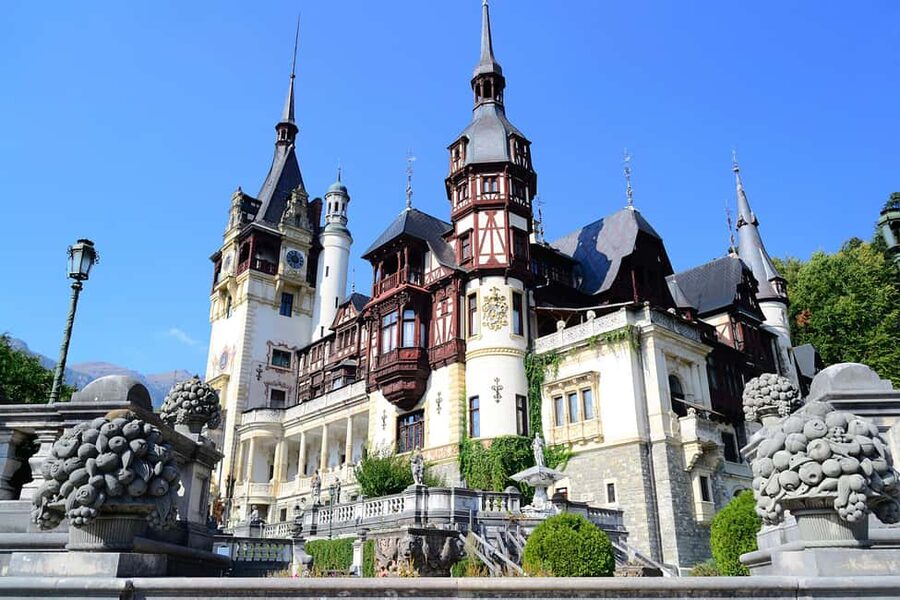 From Bucharest: Castles, Carpathians, and Brașov Day Trip - Why this day trip is a smart use of your Bucharest time