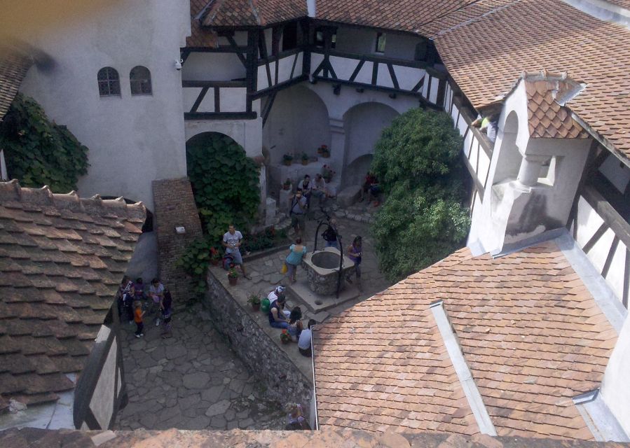 From Bucharest: Day Trip to Dracula and Peles Castle - Key Highlights You’ll Feel in Real Time