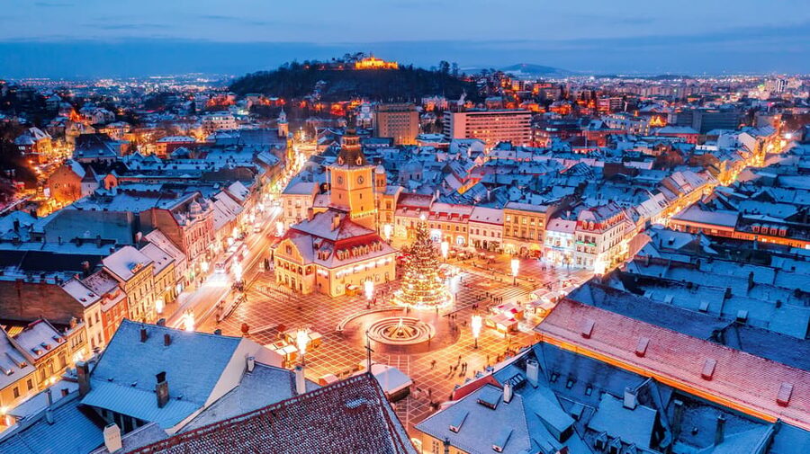 From Bucharest : Day Trip to Peles, Dracula's Castle, Brasov - Timing, comfort, and the audioguide: how to get the most from every hour