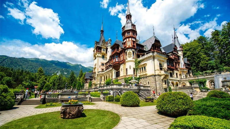 From Bucharest: Dracula's castle, Peles Castle and Brasov - 7 AM University Square pickup and the bus ride reality