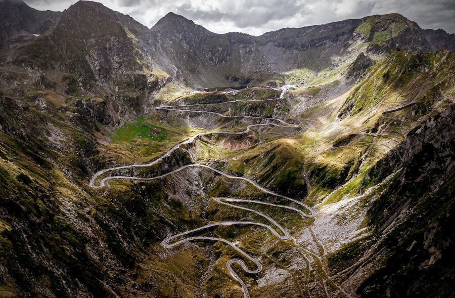 From Bucharest: Private Transfagarasan Highway Day Tour - Why the Transfăgărășan road feels like driving through clouds