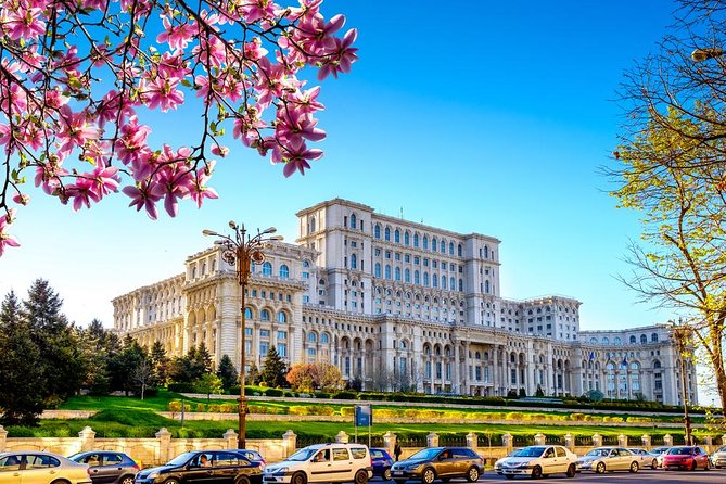 Full-Day Bucharest City Tour - Piata Revolutiei: a short lecture that turns the square into a classroom