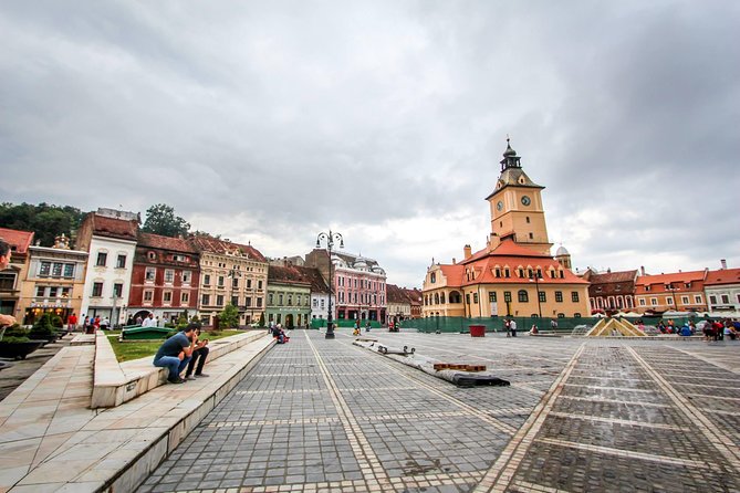 Guided visit in Spanish to the medieval center of Brasov (native Spanish guide). - Black Church: landmark views, plus event timing you can actually use