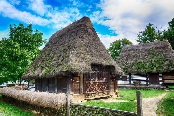 Half-Day Private Sightseeing Tour of Bucharest and its Surroundings Package - Village Museum: walking through rural Romania in one visit