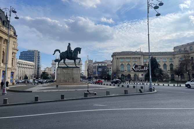 Highlights of Bucharest 4h private Tour - Arcul de Triumf: a quick landmark stop with a big-story frame