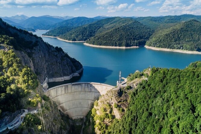 Hike to Poenari Fortress, Vidraru Dam, Argeș Monastery - Private - From Bucharest to the Carpathians in one smooth private day