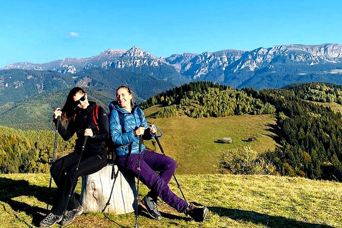 Hiking thought the best mountain villages in Romania-Private tour from Brasov - Stop 2 at Moieciu de Sus EcoTrail: the long hike through paths and village meadows