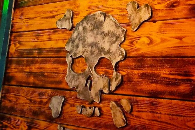 Legend of Skull Island Immersive Escape Room Experience - Getting there in Brasov: meeting point and practical tips