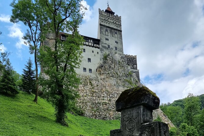Legends & Stories from Transylvania -2 Castles & Brasov Old Town - Why This Transylvania Day Trip Feels Manageable