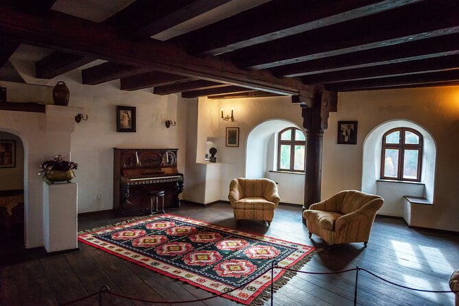 Legends&Wildlife Awaits: Dracula's Castle & Bear Sanctuary - Liberty Bear Sanctuary Zărnești, where the bears have space