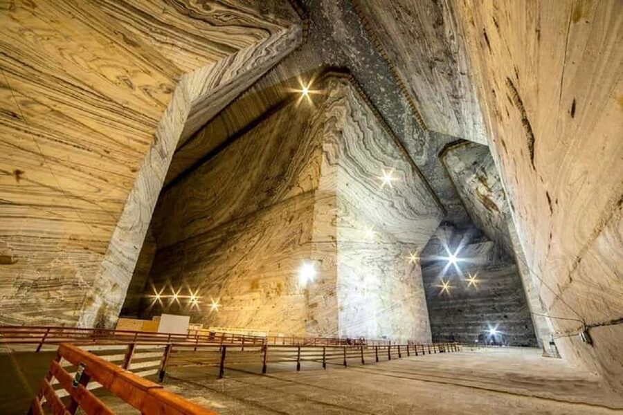 Minivan 8 : Bucharest Slanic Prahova Salt Mine Day Trip - How this Slănic Prahova day trip runs from Bucharest