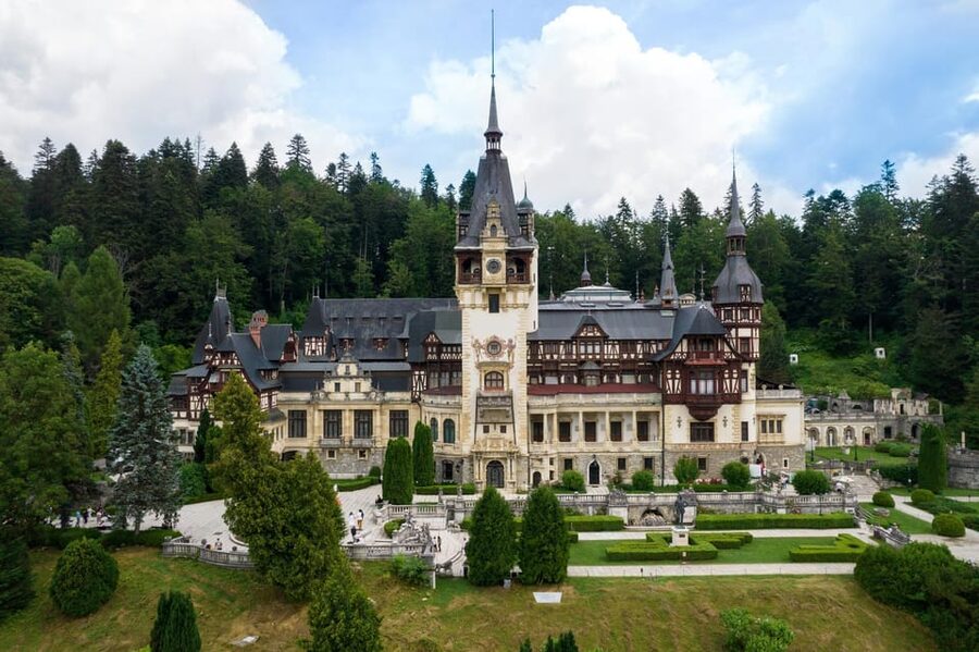 Minivan 8: Peles & Dracula's Castle and Brasov Full-Day Trip - Audio Guide on Your Phone: Good Backup, Real Headphones Needed