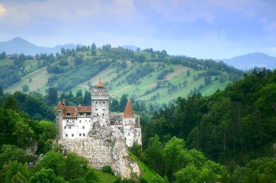 Minivan 8: Peles & Dracula's Castle and Brasov Full-Day Trip - Price and Value: What $67 Covers, and What to Budget for Next