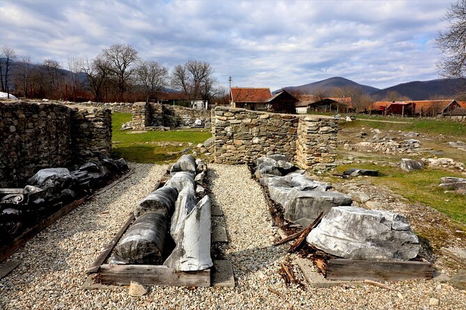 One Day in Transylvania - Departure from Timisoara - Crossing the Carpathians: the drive is the setup