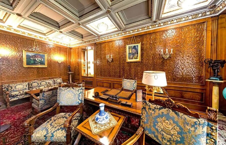 Palace of Parliament, Ceausescu House & Village Museum - Cost and value: what you’re paying for, and what you still need to buy
