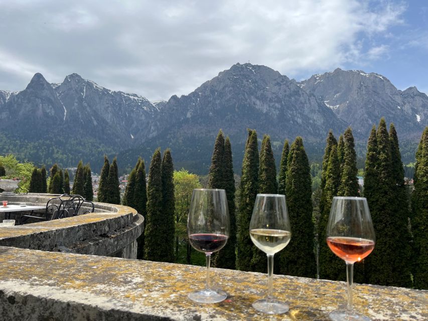 Peles & Cantacuzino Castles: Gourmet Wine & Cultural trip - Stop 2: Sinaia Monastery’s 17th-Century Orthodox Calm